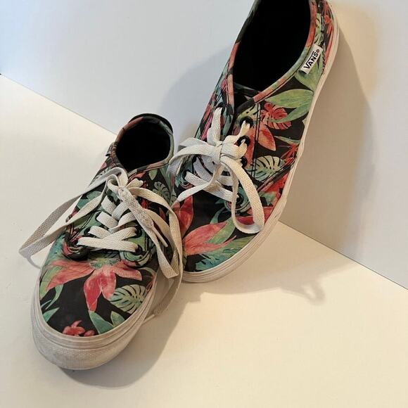 Van’s classic skate, Hawaiian floral sneakers, women's 7.5 - Picture 6 of 9